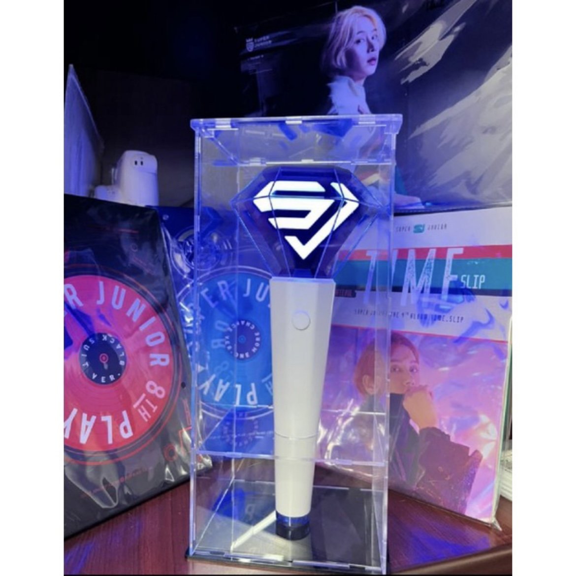 Hộp trưng bày lightstick